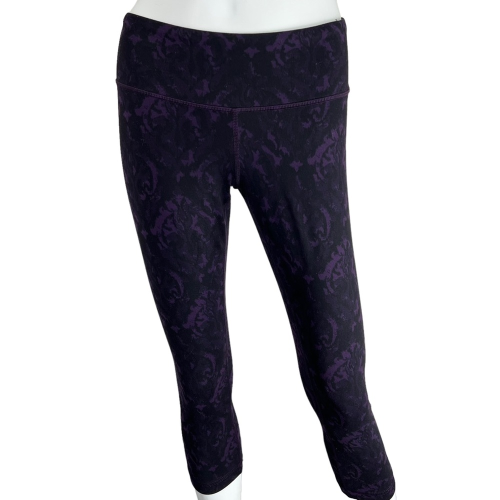 Lululemon Wunder Under Crop Capri Beautiful Baroque Deep Zinfandel 6